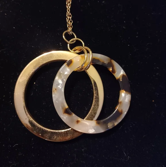 LOFT goldtone chain with round pendants - Picture 2 of 4